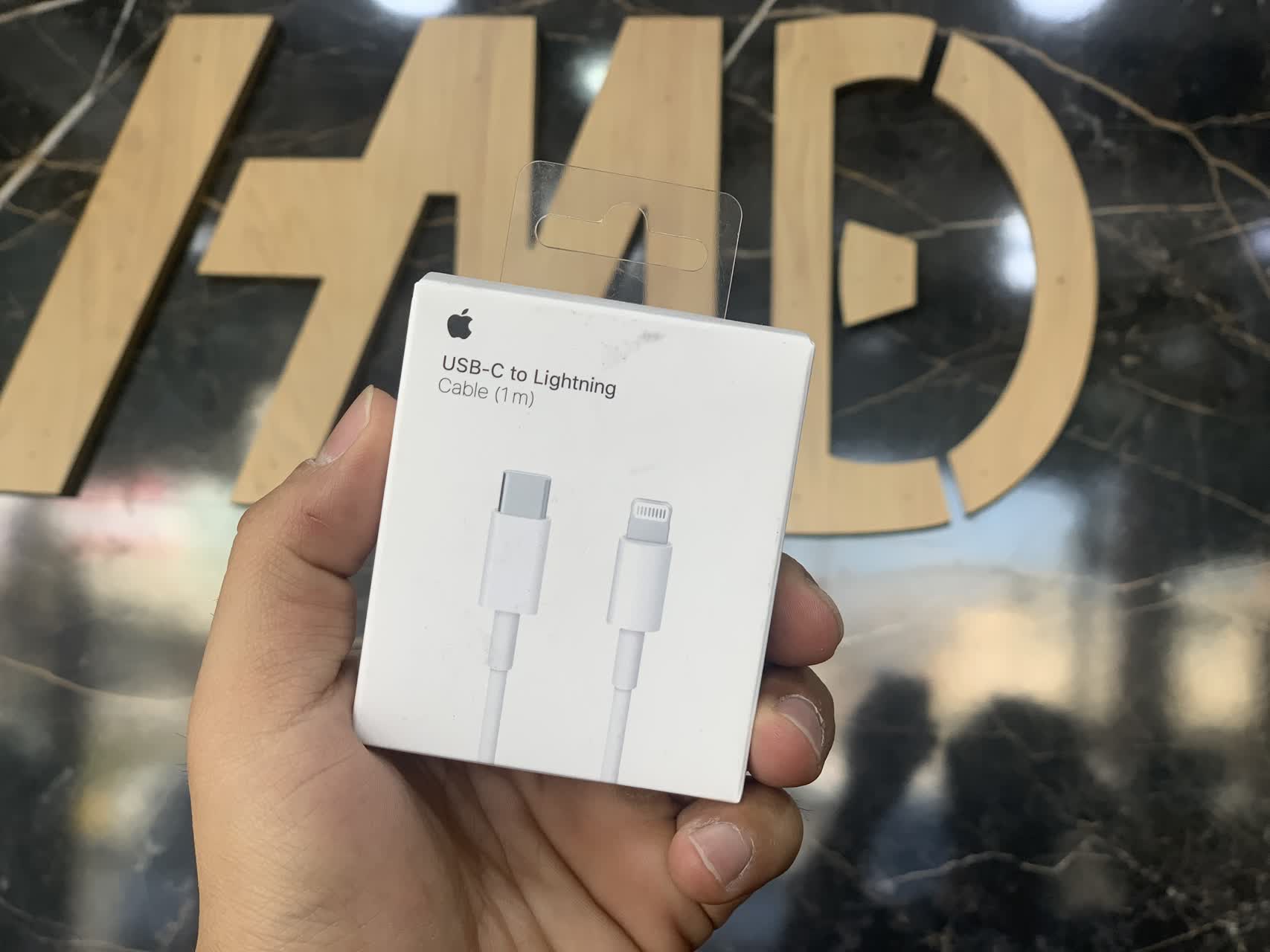 کابل شارژ اورجینال آیفون  USB_C TO LIGHTNING